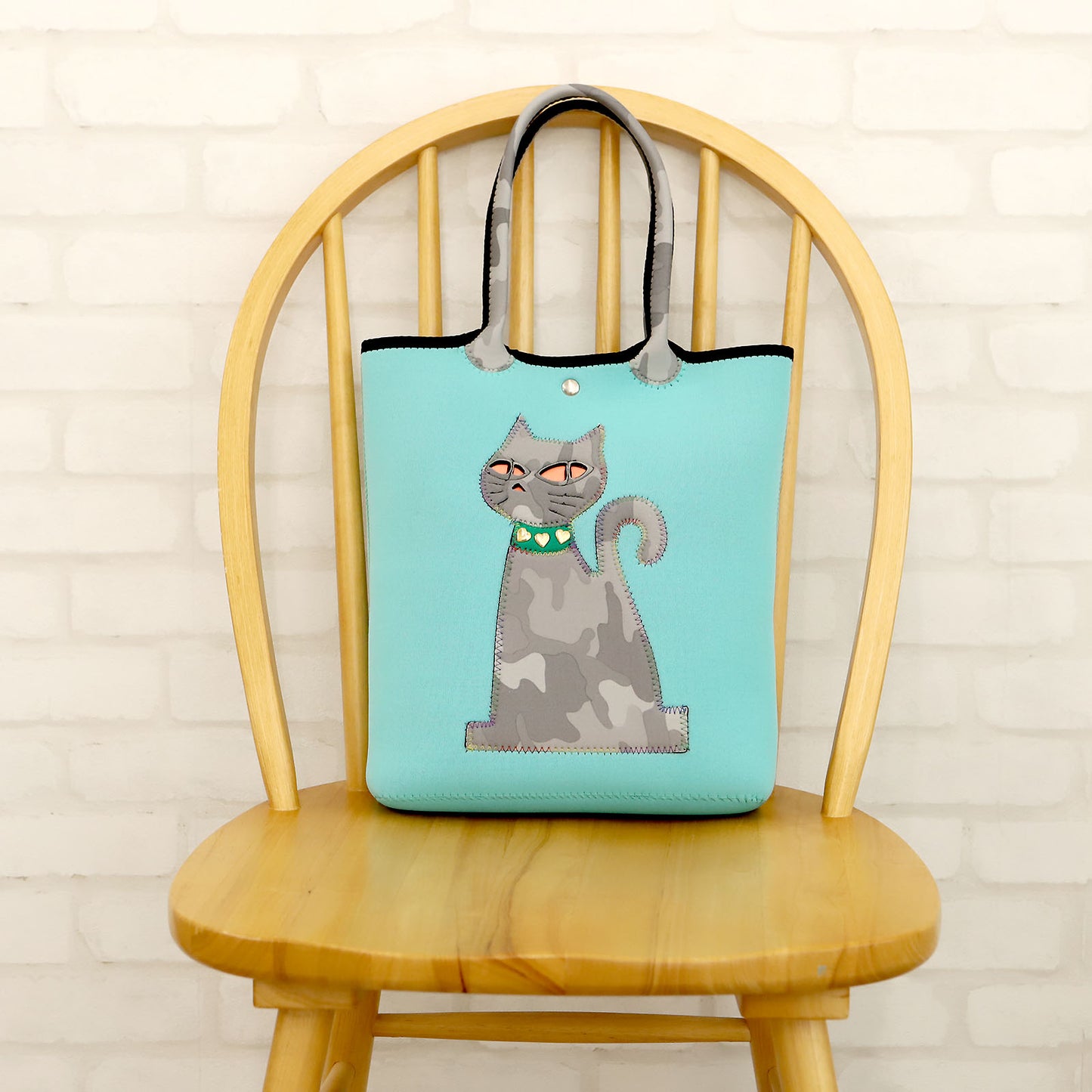 A4-tote Cat